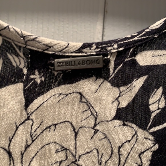 Billabong Shirt - Picture 5 of 6